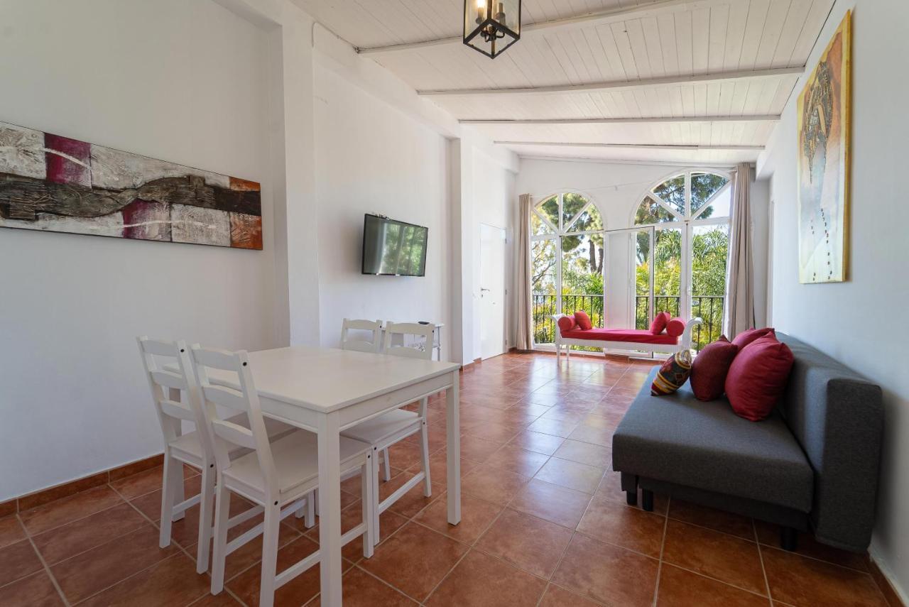 Casadelmar Marbella 23 Apartamentos Vacacionales Ngoại thất bức ảnh