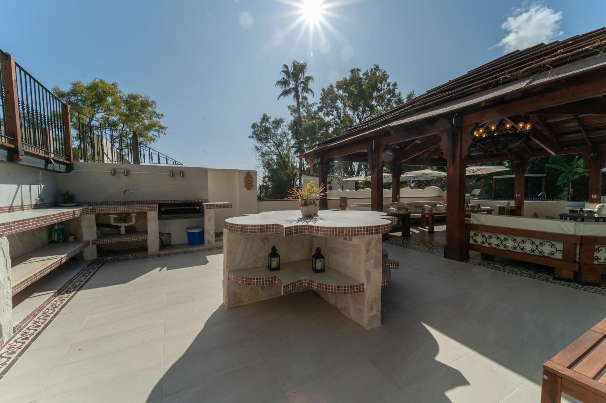 Casadelmar Marbella 23 Apartamentos Vacacionales Ngoại thất bức ảnh